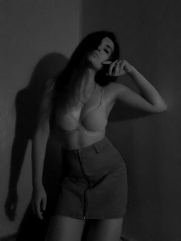 Полина